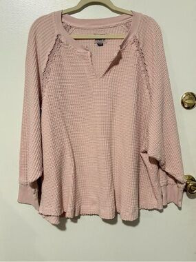 American Eagle oversized worn in feel blush colored sweatshirt size xl
